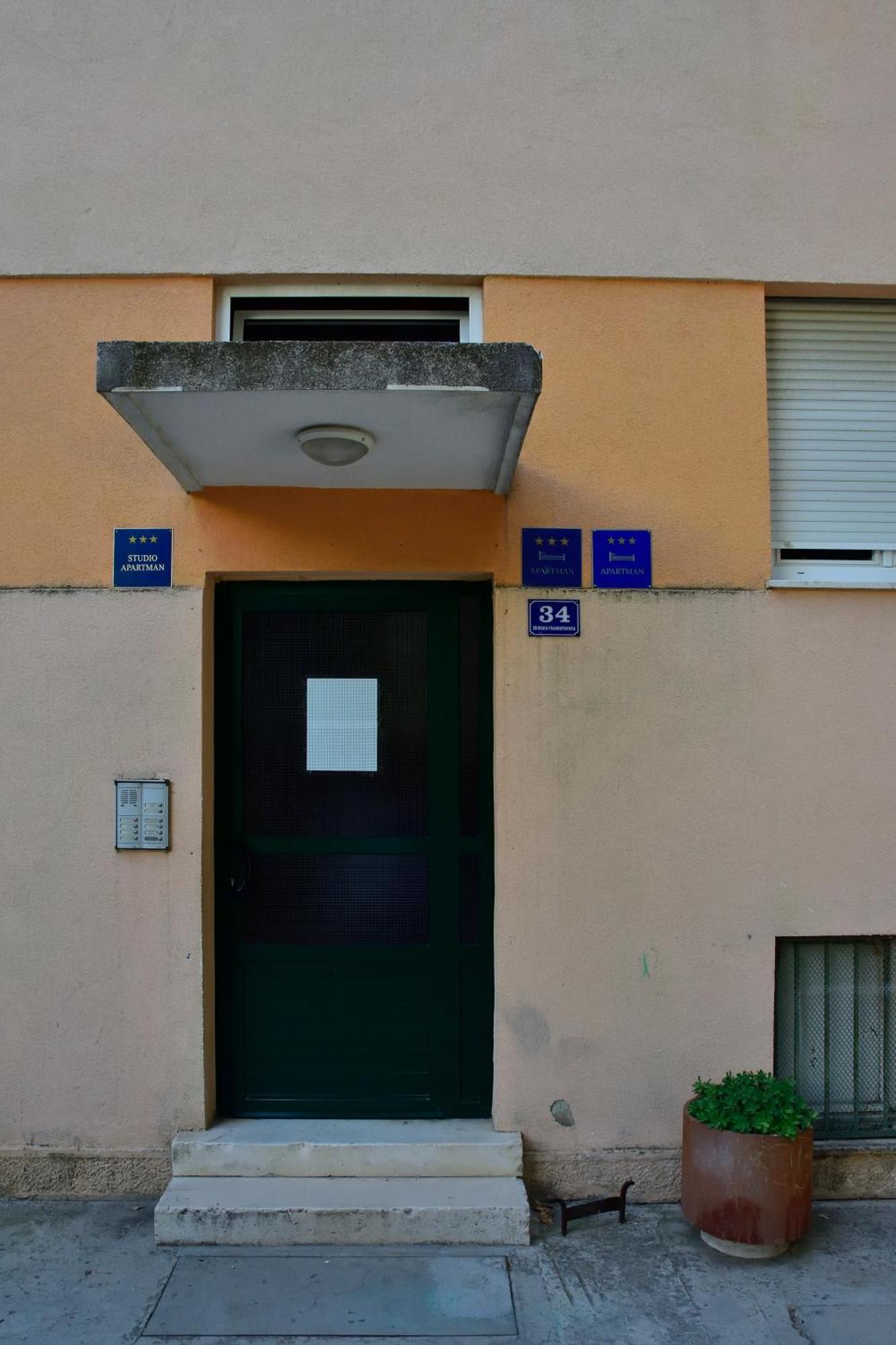 Apartment Buri Split Exterior photo